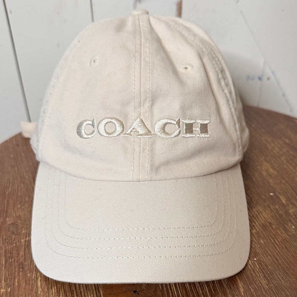 Coach Cream Embroidered Logo Baseball Cap - Picture 4 of 11